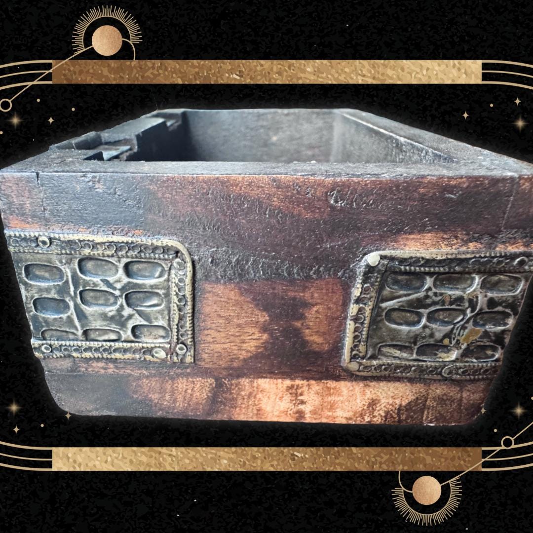 Charging & Protection Box - Vintage Reclaimed Wood | Strong Energy Link - Spirit Vessel | Metta-Blessed™
